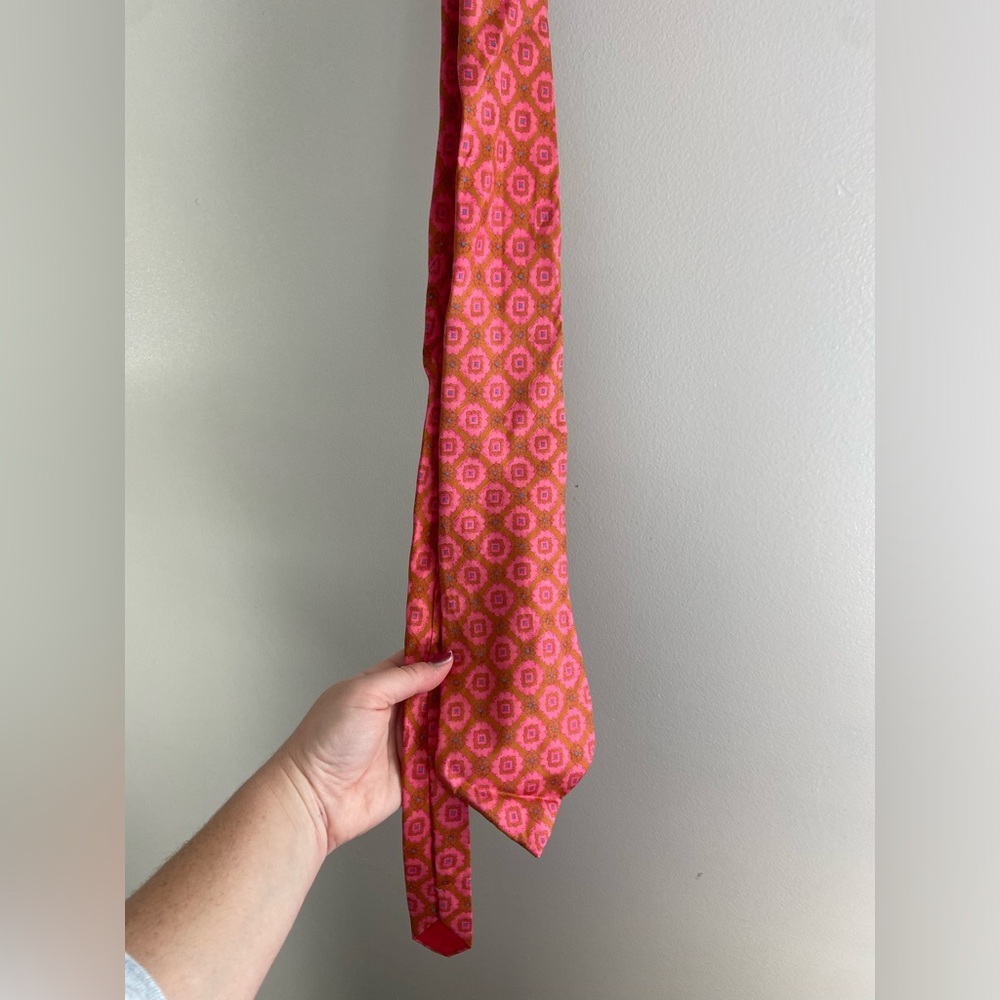 Welch Margetson Silk Pink, Orange and Blue Tie VINTAGE